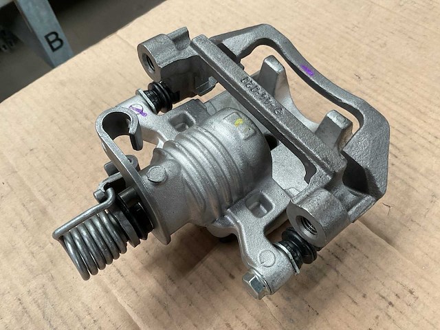 Acdelco vehicle brake - afbeelding 1 van  5