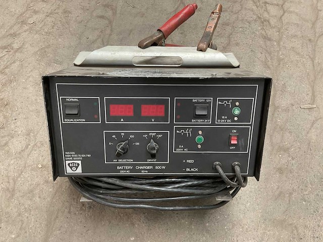 Acec 1ns035 acculader - afbeelding 1 van  5