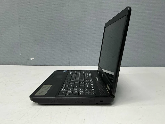 Acer - aspire series 5334 - laptop 15,6 inch - afbeelding 6 van  12