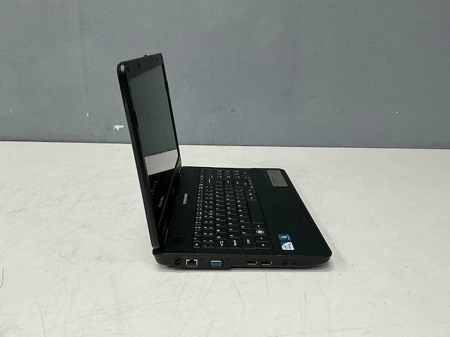 Acer - aspire series 5334 - laptop 15,6 inch - afbeelding 8 van  12