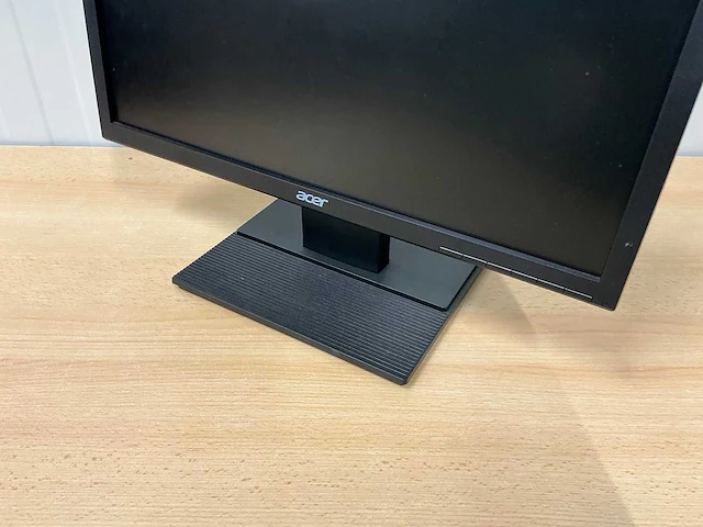 Acer - v196wl - monitor (9x) - afbeelding 2 van  5