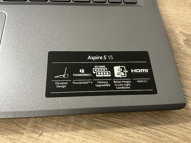 Acer aspire 5 15 laptop - afbeelding 3 van  9