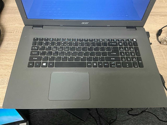 Acer aspire e5-722 laptop - afbeelding 2 van  5