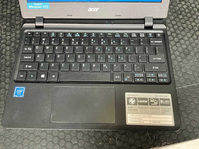 Acer aspire es 11 laptop - afbeelding 4 van  8