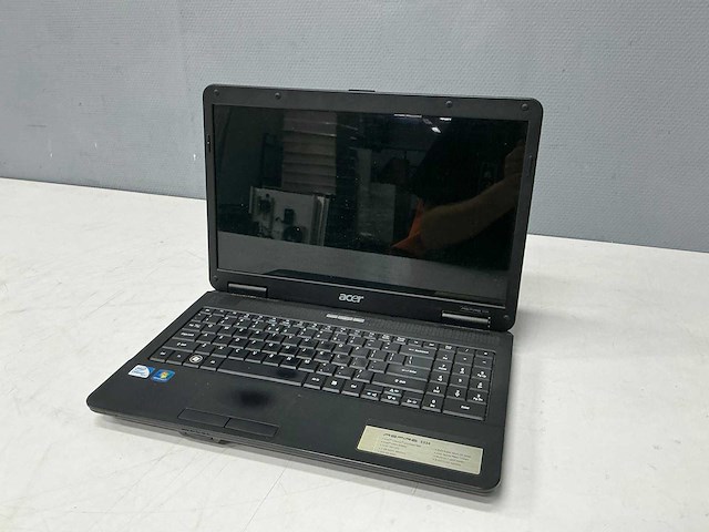 Acer aspire series 5334 laptop 15,6 inch - afbeelding 1 van  9
