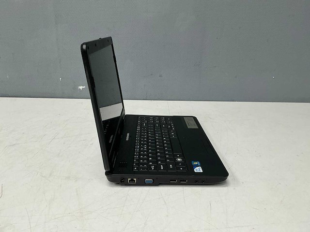 Acer aspire series 5334 laptop 15,6 inch - afbeelding 8 van  9