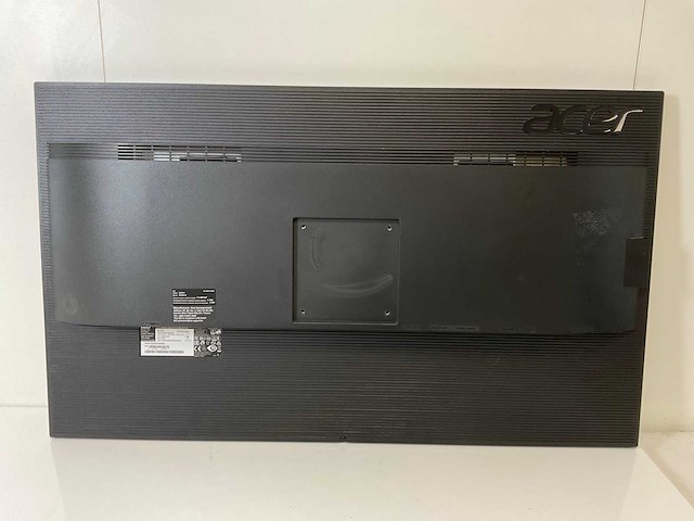 Acer (b326hk) 32”, 3840x2160 (uhd) ips monitor - afbeelding 4 van  6