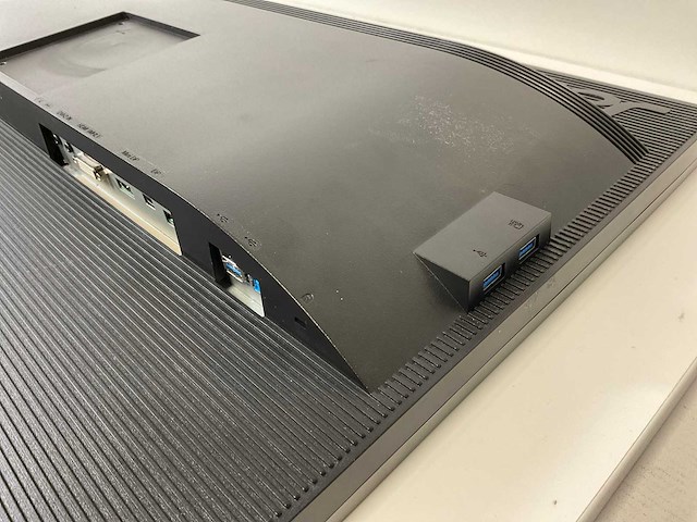 Acer (b326hk) 32”, 3840x2160 (uhd) ips monitor - afbeelding 5 van  6