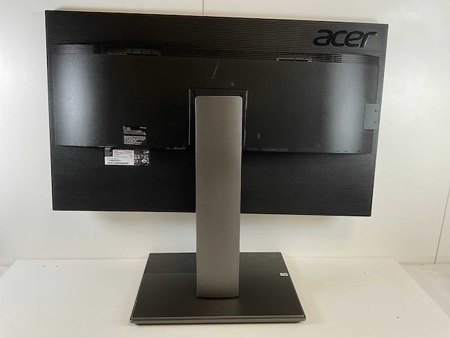 Acer (b326hk) 32”, 3840x2160 (uhd) ips monitor - afbeelding 4 van  6