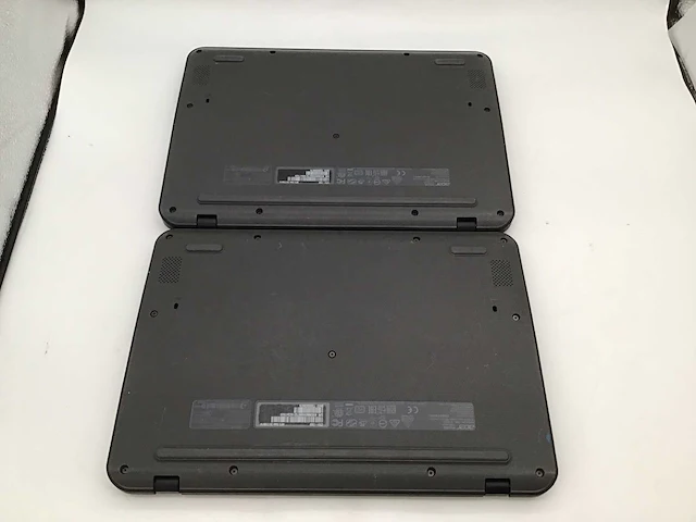 Acer c731-c93f chromebook laptop (2x) - afbeelding 1 van  1