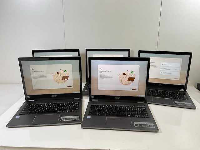 Acer cp713 13.5”, core(tm) i5 8th gen, 8 gb ram, 64 gb ssd touchscreen chromebooks (5x) - afbeelding 1 van  12
