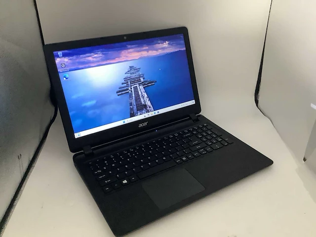 Acer extensa 2540 laptop - afbeelding 1 van  9