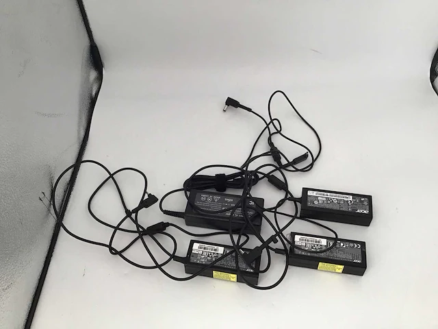 Acer laptop adapter computeronderdeel (4x) - afbeelding 3 van  5