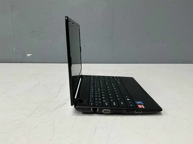 Acer p1ve6 laptop - afbeelding 8 van  10