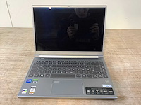 Acer predator titon 3000 laptop - afbeelding 1 van  9