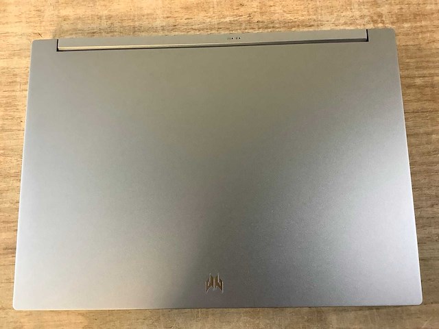 Acer predator titon 3000 laptop - afbeelding 8 van  9