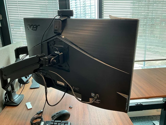 Acer predator xb273k monitor - afbeelding 3 van  7