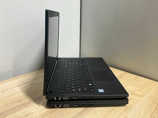 Acer travelmate p2510-g2-m laptop (2x) - afbeelding 4 van  8