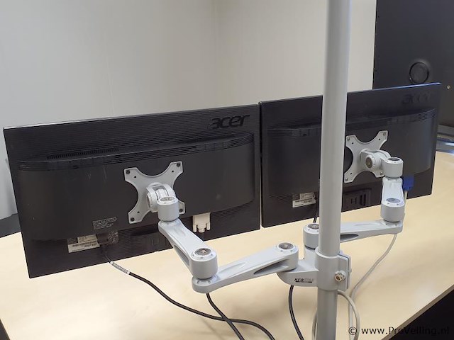Acer v6 breedbeeld monitoren v226hql um.wv6ee.b04 (2 stuks) met statief en draagarmen - afbeelding 5 van  11