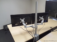 Acer v6 breedbeeld monitoren v226hql um.wv6ee.b04 (2 stuks) met statief en draagarmen - afbeelding 6 van  11