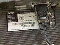 Acer v6 breedbeeld monitoren v226hql um.wv6ee.b04 (2 stuks) met statief en draagarmen - afbeelding 7 van  11