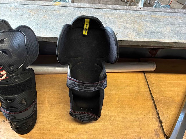Acerbis kniebeschermer (33x) - afbeelding 3 van  6
