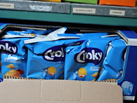Acht dozen croky chips paprika. 20x 40 gram per doos. tht 8-26. - afbeelding 3 van  3