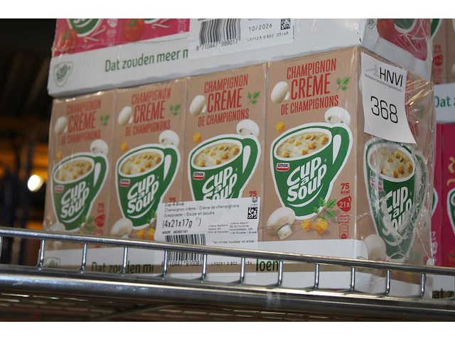 Acht dozen cup-a-soup champignon creme en chinese tomaat. - afbeelding 2 van  3