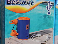 Acht draagbare usb-pompjes bestway. - afbeelding 2 van  2