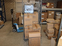Acht handdoek dispensers voor rollen lotus enmotion k90000. - afbeelding 1 van  3