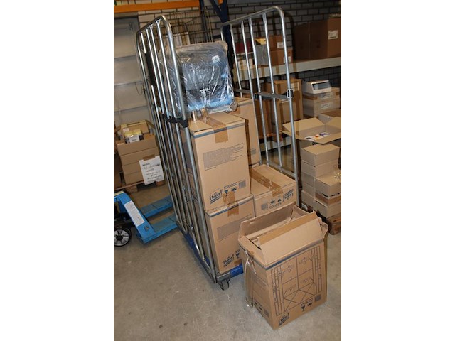 Acht handdoek dispensers voor rollen lotus enmotion k90000. - afbeelding 2 van  3