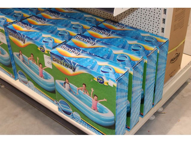 Acht maal opblaaszwembad bestway, afm. 262 cm x 175 cm x 51 cm. - afbeelding 2 van  3