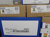 Acht omdozen snoepgoed haribo en maoam w.o. starmix, balla red, suikerruiten en tangfastics. 188 zakjes. - afbeelding 3 van  4