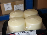 Acht stompe kaarsen. doorsnede 10 cm. - afbeelding 2 van  2