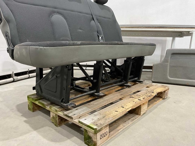 Achterbank - afbeelding 5 van  5