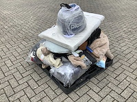 Achtergelaten bagage - afbeelding 2 van  6