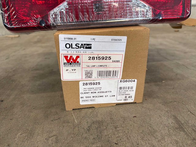 Achterlicht paar (links/rechts) voor iveco daily 2006 – type 2815925 - afbeelding 2 van  3