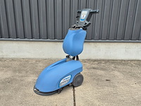 Achterloop schrob- zuigmachine, fimap, genie b, blauw, 2012