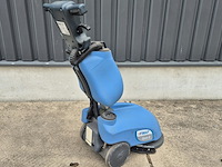 Achterloop schrob- zuigmachine, fimap, genie b, blauw, 2012 - afbeelding 3 van  6