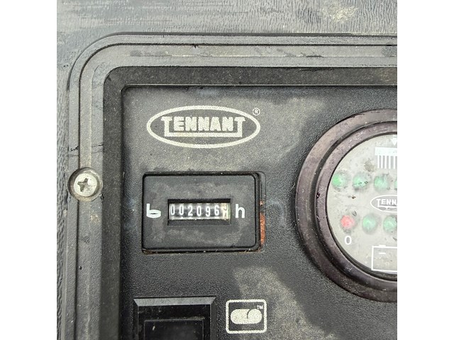Achterloop schrob- zuigmachine, tennant, 480, wit/zwart - afbeelding 7 van  8