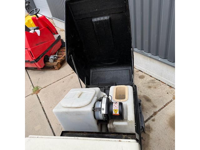 Achterloop schrob- zuigmachine, tennant, 480, wit/zwart - afbeelding 8 van  8