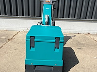 Achterloop schrob- zuigmachine, tennant, 5010, groen, urenstand 82,3 uur, kabel 220v - afbeelding 2 van  7