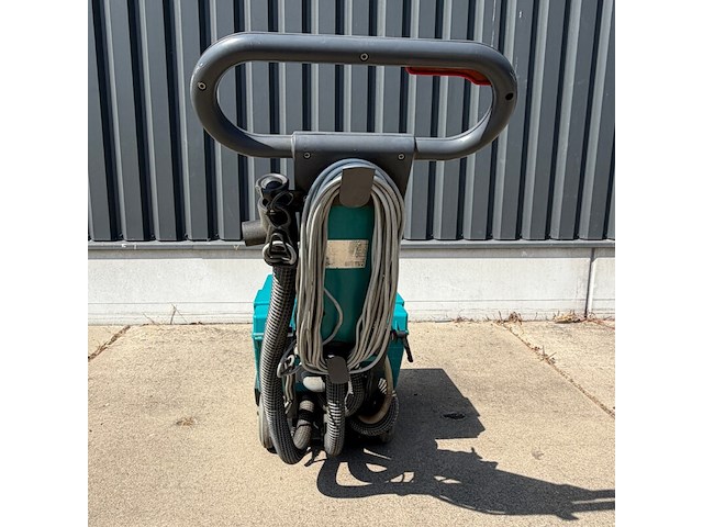 Achterloop schrob- zuigmachine, tennant, 5010, groen, urenstand 82,3 uur, kabel 220v - afbeelding 4 van  7