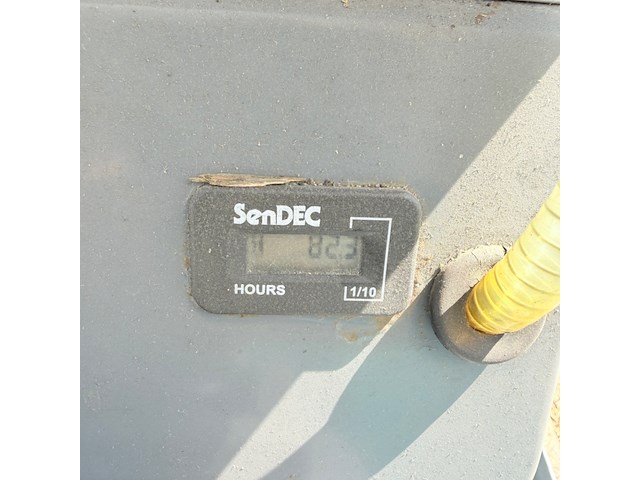 Achterloop schrob- zuigmachine, tennant, t1, groen, lage urenstand, kabel 220v - afbeelding 6 van  6
