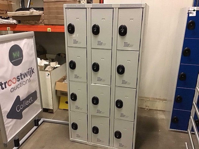 Acial 12 vaks lockerkast - afbeelding 1 van  4