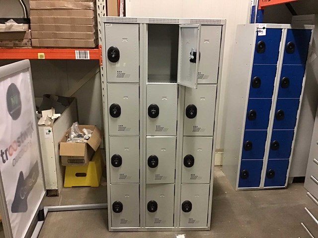 Acial 12 vaks lockerkast - afbeelding 2 van  4