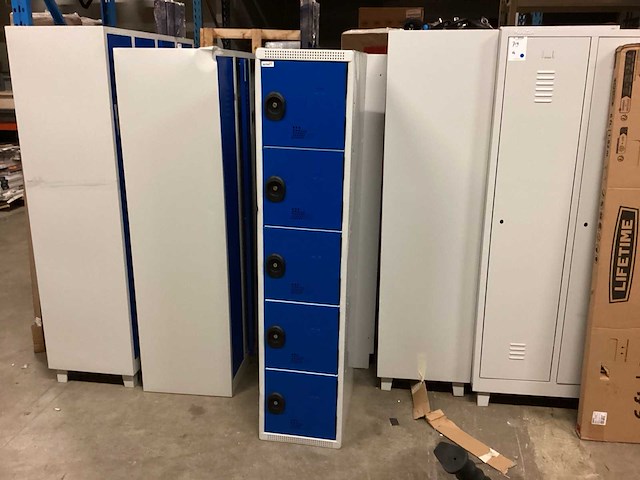 Acial lockerkast - afbeelding 2 van  4