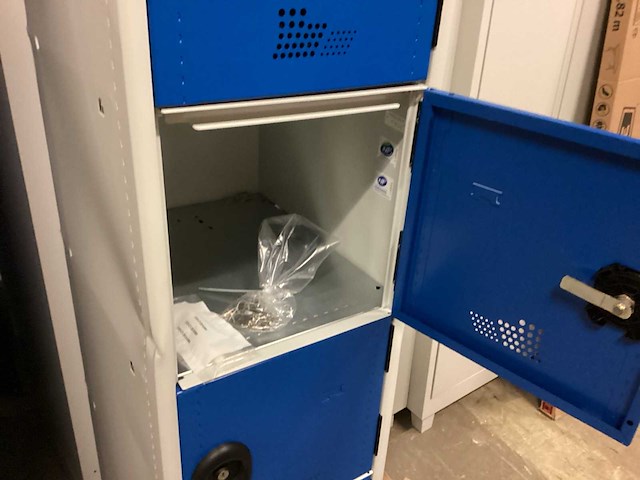 Acial lockerkast - afbeelding 3 van  4