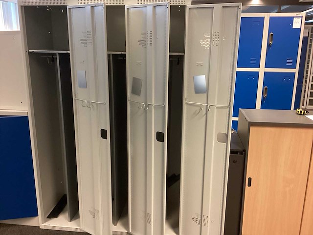 Acial lockerkast - afbeelding 2 van  4