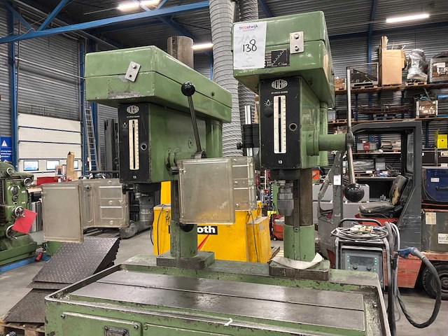 Aciera 2-rijigge tafelboormachine - afbeelding 8 van  14